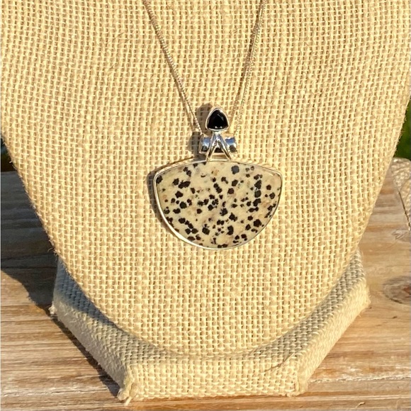 Dalmatian Jasper & Onyx Necklace - Picture 11 of 16